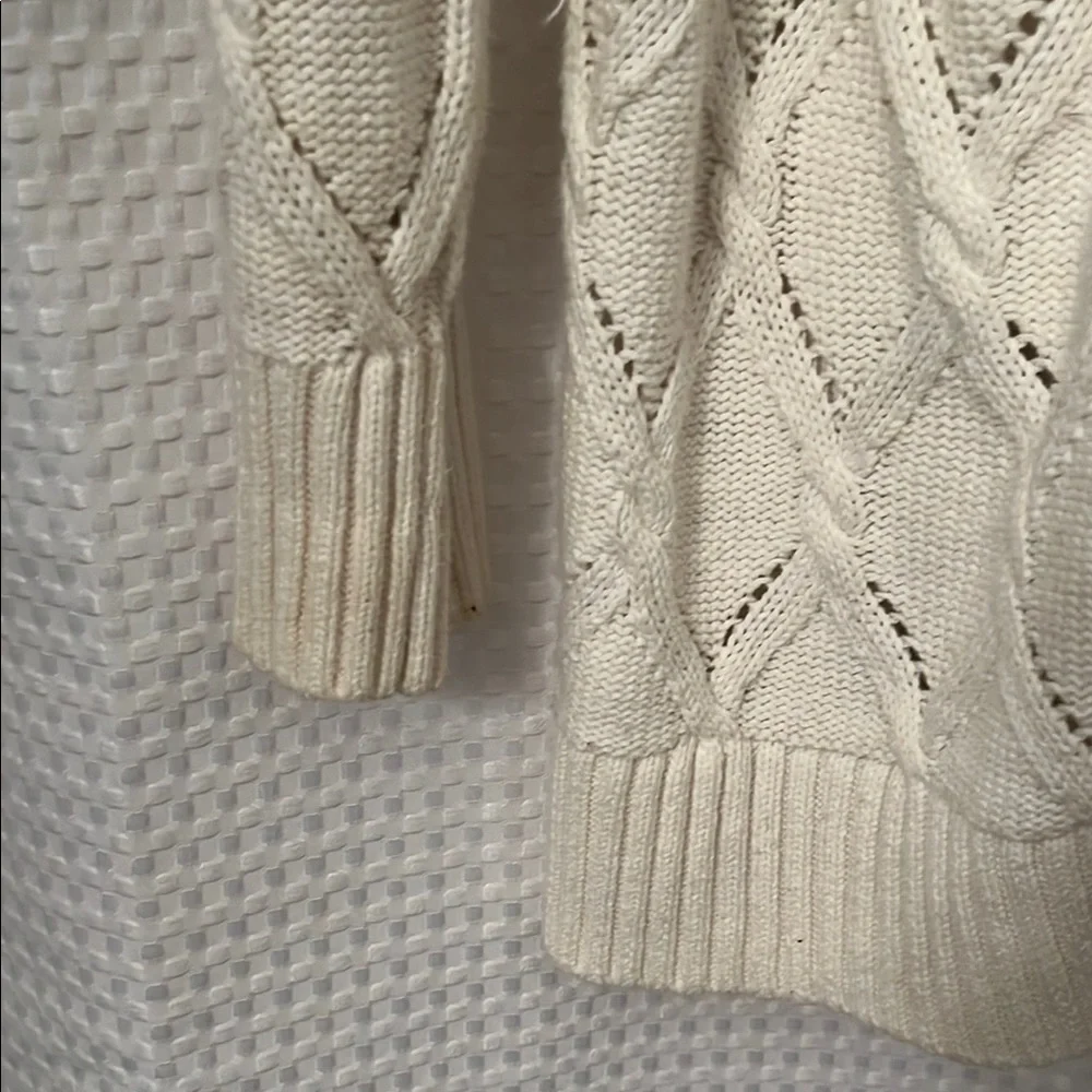 Crown & Ivy Cream Cable Knit Cardigan - Picture 4 of 7